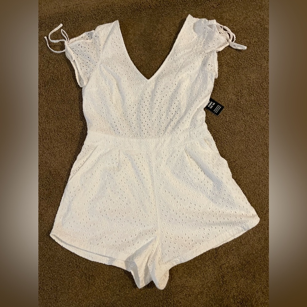 Express Eyelet Lace Romper Open Back Sleeve Tie White